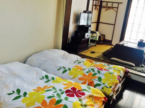 International Inn Yamashiro-ya