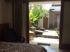 Ayu Love and Harmony Guest House