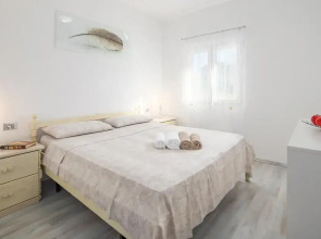 Nice Home in Svetvincenat With Outdoor Swimming Pool, Wifi and 2 Bedrooms