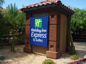 Fairfield by Marriott Inn & Suites Phoenix West Chandler