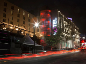 Hotel 10
