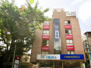 R D Suites A Business Hotel