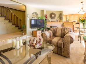 A Vista Villa Couples Retreat