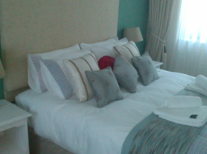 21 Kingfisher Guesthouse