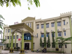 OYO 1400 Barat Residence Syariah