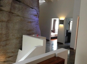 Hillcrest Villas