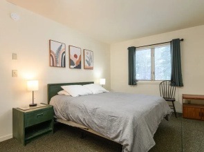 Glades 13 2 Bedroom Condo
