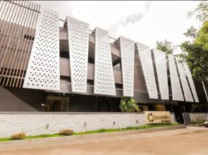 FabHotel Chakkra Residency