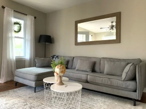 Centrally Located Hidden Midtown Gem