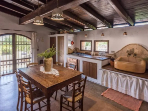 Tia Maria Country Inn