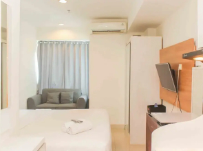 Nice and Homey Studio at Grand Kamala Lagoon Apartment