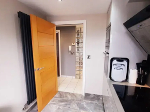 W2WH Two bedroom Tynemouth Apartment