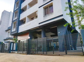 Fabhotel Stay Inn