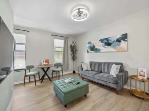 The Luxe Pearl Residences 872.5