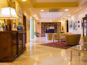 Stella Marina Hotel & Residence