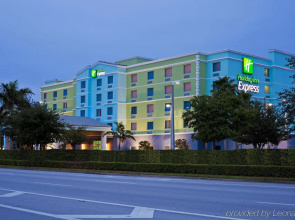 Holiday Inn Express Hotel & Suites Ft Lauderdale Airport/Cru by IHG
