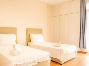 Lovely Flat near Public Transportation in Izmir