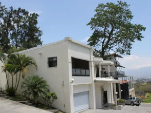 Casa Cristal Boutique