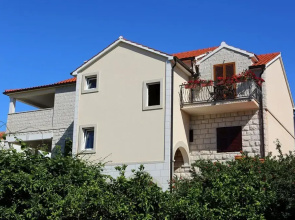 Dragi - 250 m From the Beach - A1