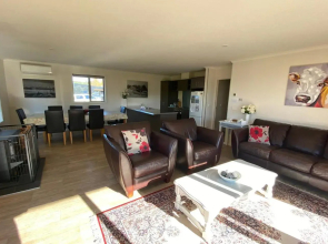 Ribbonwood Cottage