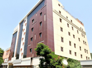 Hotel O Vasundhara Guest House Tankbund