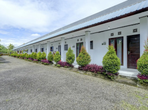 Bahtera Guest House by OYO Rooms