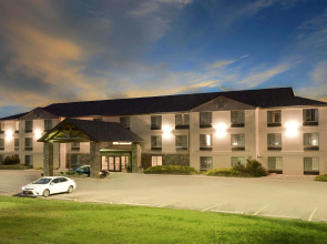 Summerset Hotel & Suites