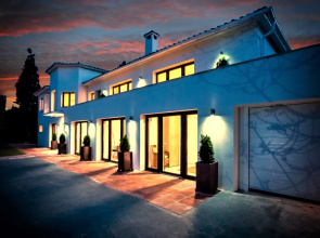 6 B/R VILLA BY PUERTO BANUS & SEA 5min ✴️✴️✴️✴️✴️