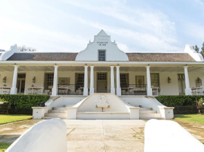 The Doolhof Country House