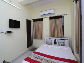 Hotel Krishna Inn
