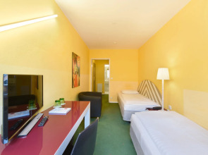 Hotel Neutor Express