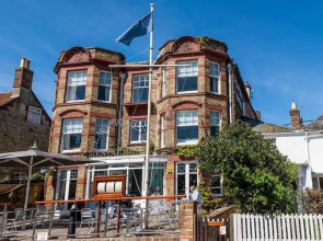 The Seaview Hotel