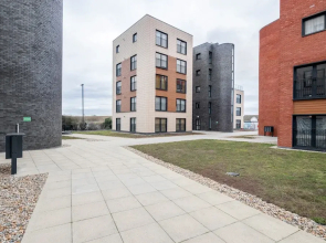 Livestay-spacious Modern One Bed Apt Near Heathrow