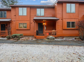 Tannery 64h - Family Retreat With Modern Comforts 3 Bedroom Townhouse by The Summit at Gore Mountain
