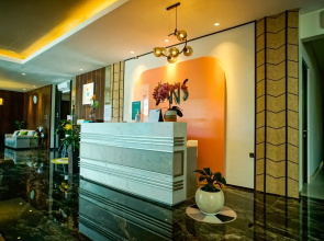Sans Hotel Box Mansion Surabaya