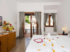 Hong Bin Bungalow Resort