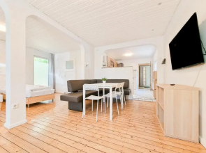 Tolstov Apartments - 3 Room Apartments with Garden - 20 min DUS Airport & MESSE DUS