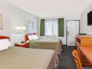 Hollywood Vermont Sunset Travelodge