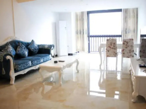 Wanlong Apartment Xiangxue Branch