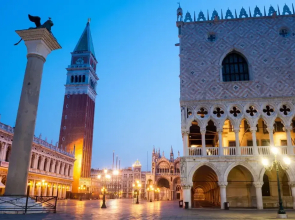 Stunning 15-bed Villa in Dolo, Close to Venice, IT