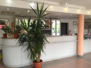 Hotel Ngy vszak