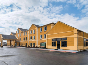 Quality Inn & Suites Harvey - Chicago Southland