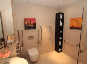 Hotel Indigo London Tower Hill by IHG