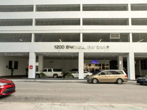 Modern Brickell Condo With Amazing Bay Views