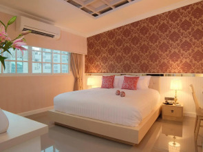 The Raya Surawong Bangkok