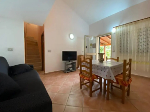 Villa Paradise in recidence a 50 metri dal mare con servizio di piscina a 100 metri PISCINA APERTA