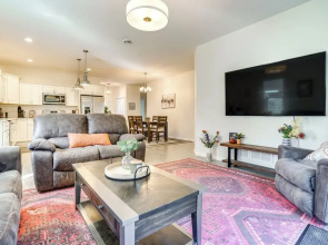 Mankato Getaway w/ Game Room & Salt Water Hot Tub!