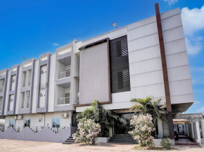 Hotel Ambika, Vadodara