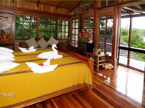 Aguila de Osa Rainforest & Marine Adventure Lodge