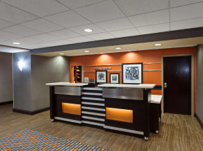 Hampton Inn & Suites Merced